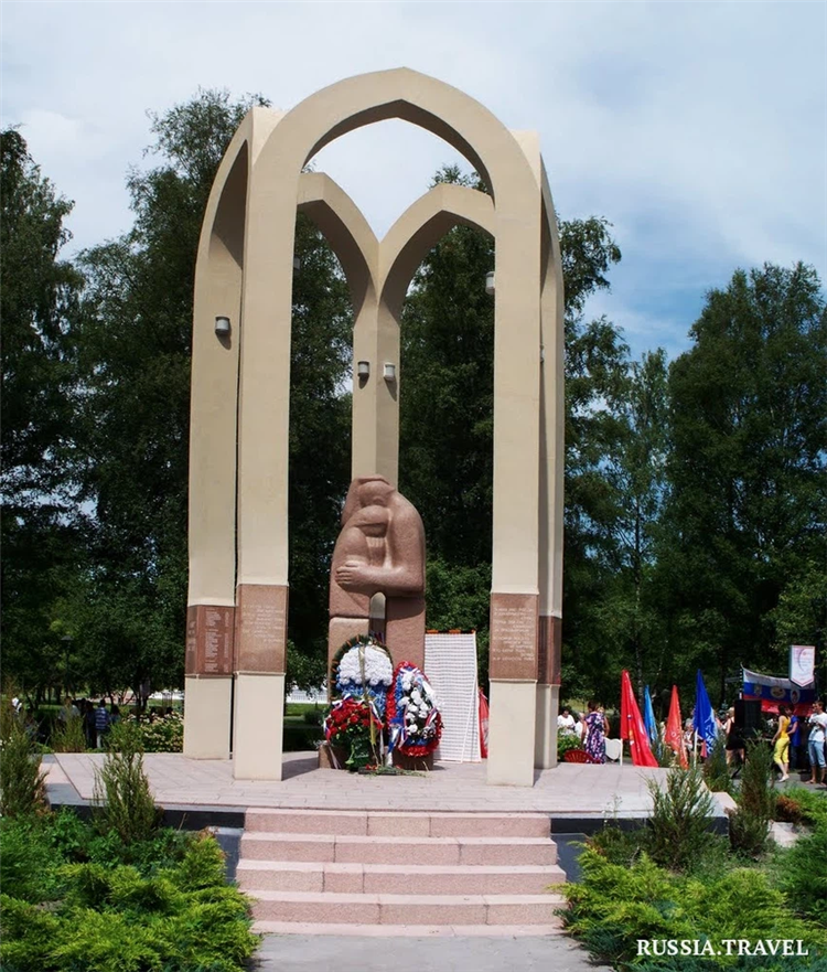Памятники калининграда фото и описание