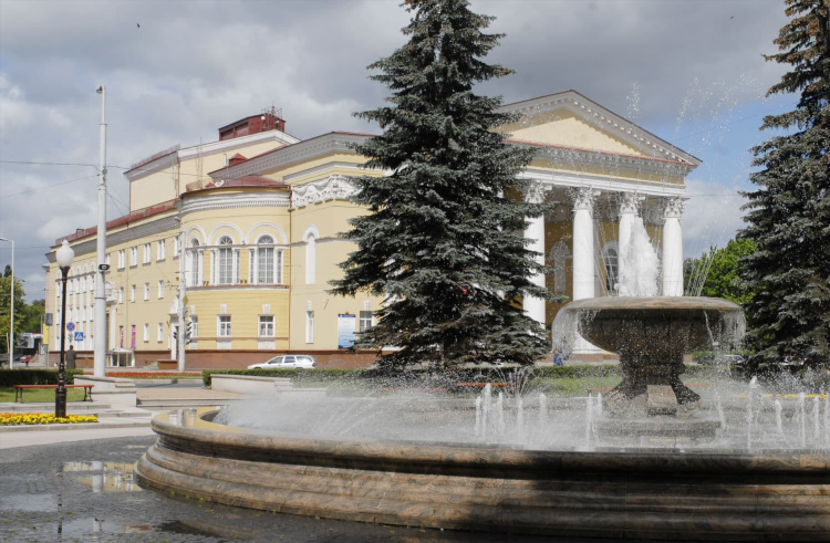 Сайт драмтеатра калининград