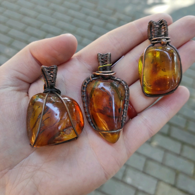 Украшение из янтаря калининград цена фото